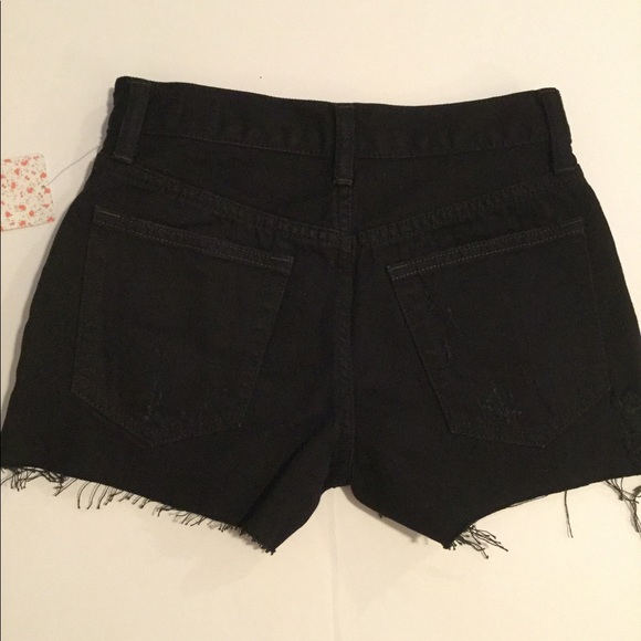 NWT 24&28 Free People Sophia distressed shorts - Picture 3 of 7